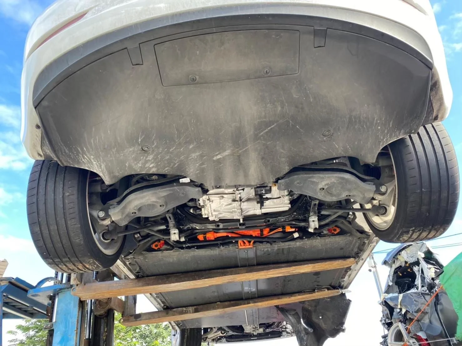 全車底盤件 Model 3 / Y 原廠拆件 A 級
