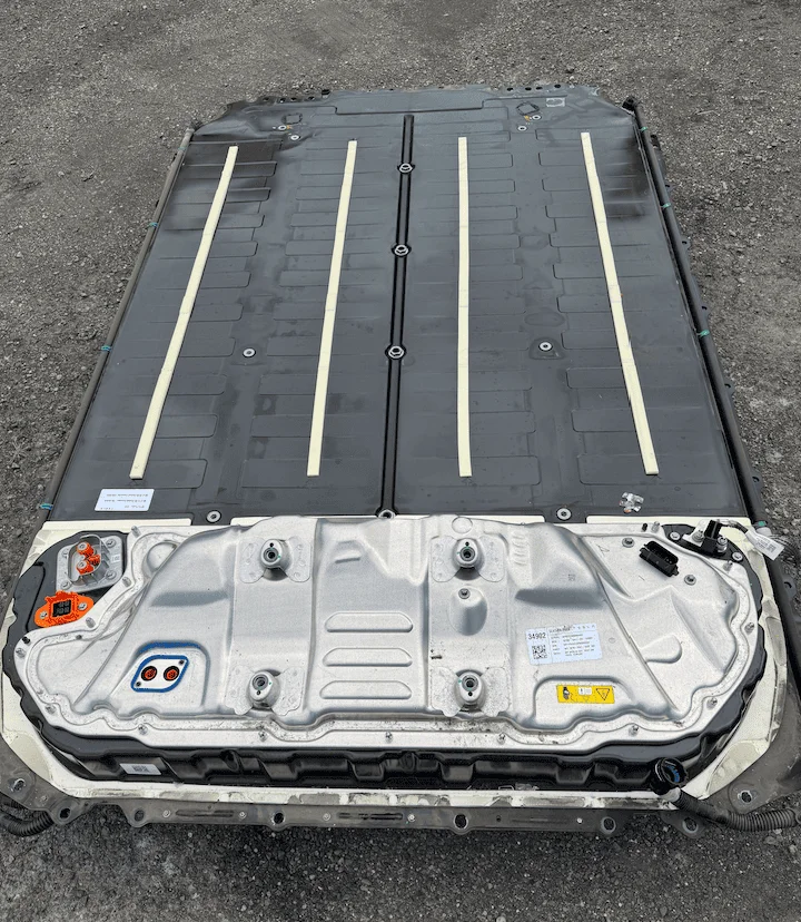 Tesla 電動車高壓電池包原廠拆件