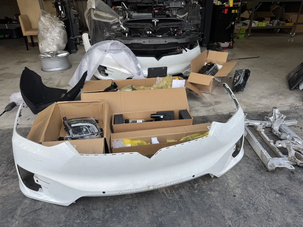 Model X 車頭鈑件 Model X 原廠拆件 B 級